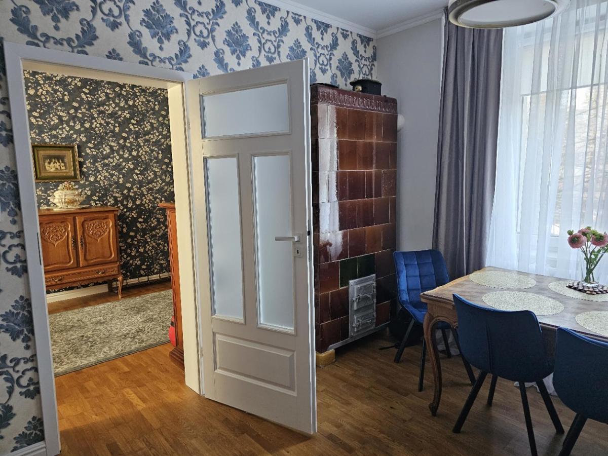 Wojciecha 9b 2 - Srodmiescie 70m2 *